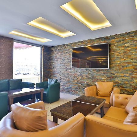 Esfrine Hotel Apartment Tabuk Exteriér fotografie